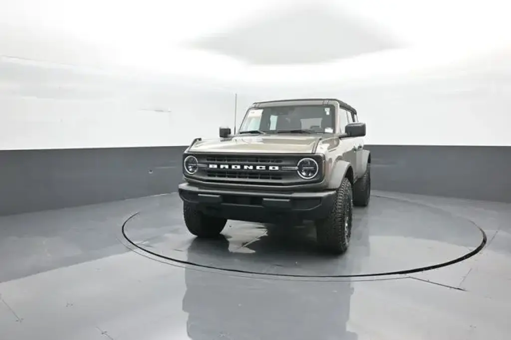 Ford Bronco 2025 4x4 Base 4dr SUV