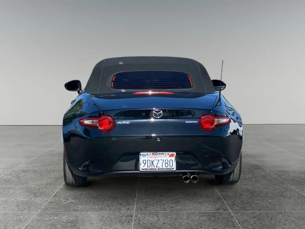 Mazda MX-5 Miata 2022 Sport 2dr Convertible 6M