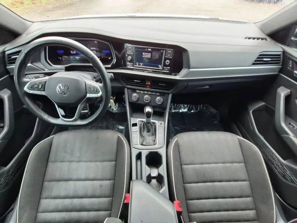 Volkswagen Jetta 2024 Sport 4dr Sedan 8A