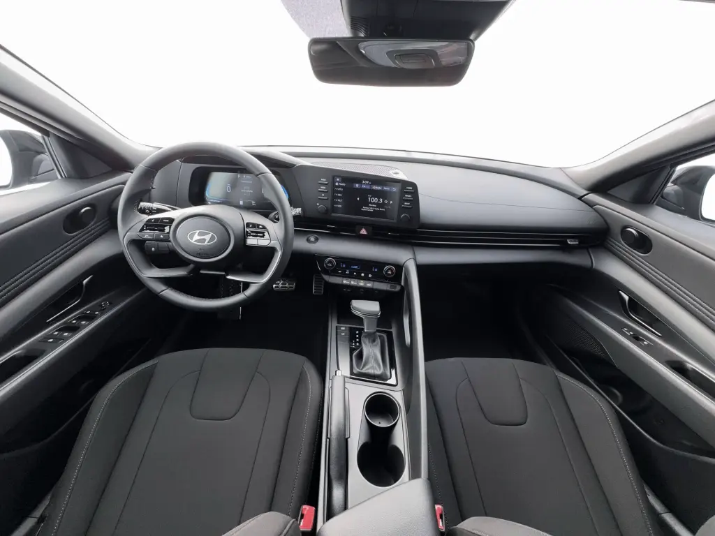 Hyundai ELANTRA 2026 SEL Sport 4dr Sedan