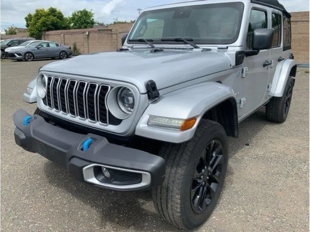 Jeep Wrangler 2024 4x4 Sahara 4xe 4dr SUV