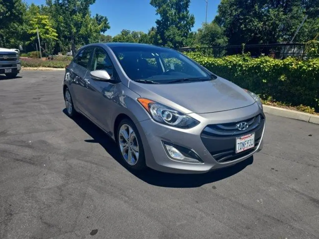 Hyundai ELANTRA GT 2013 4dr Hatchback 6M
