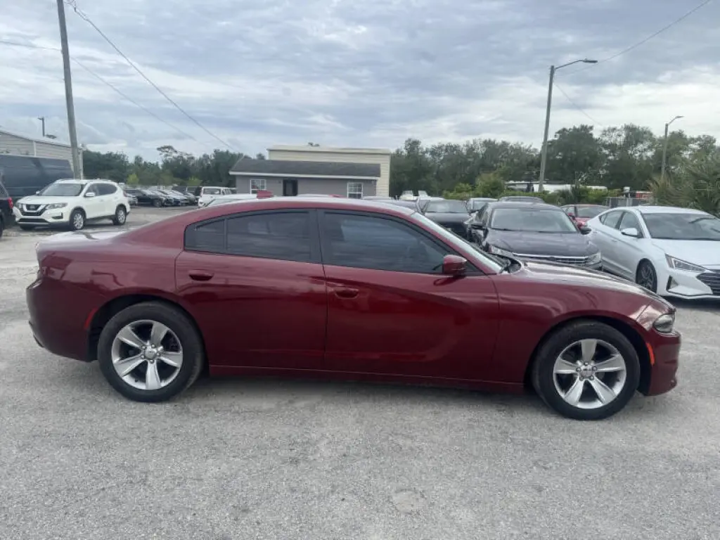2018 Dodge Charger SXT Plus