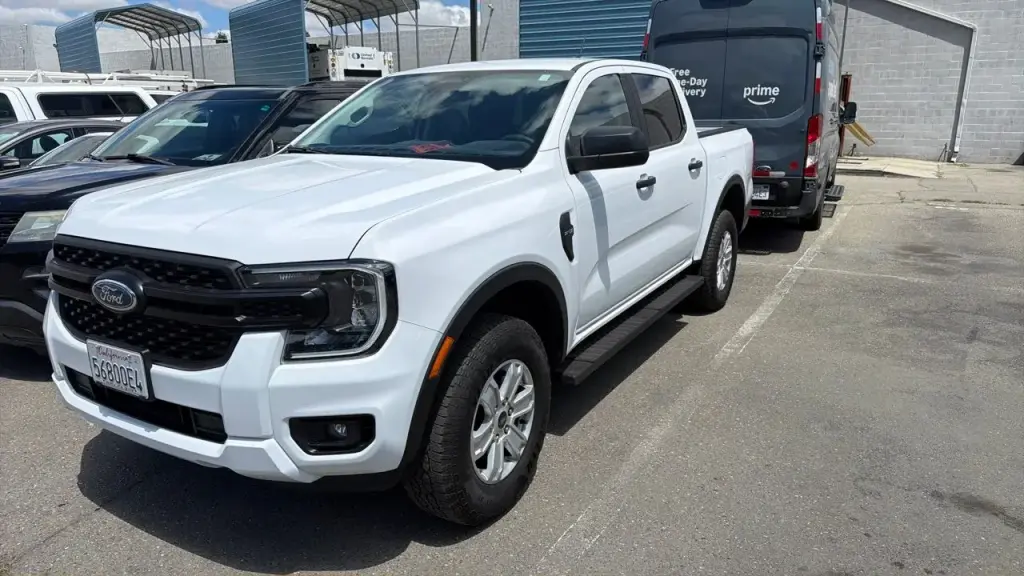 Ford Ranger 2024 4x2 XL 4dr SuperCrew 5.0 ft. SB