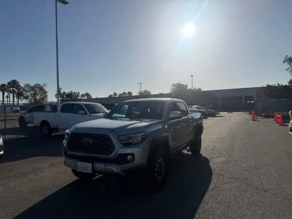 Toyota Tacoma 2022 4x2 TRD Off-Road 4dr Double Cab 5.0 ft SB