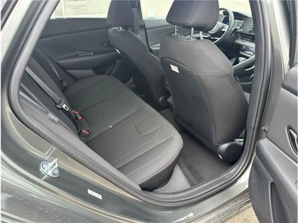 Hyundai ELANTRA 2026 SEL Sport 4dr Sedan