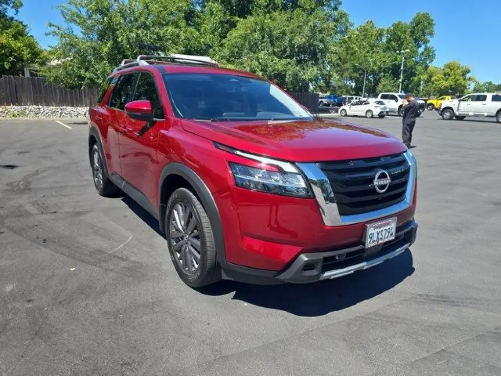 Nissan Pathfinder 2024 SL 4dr SUV