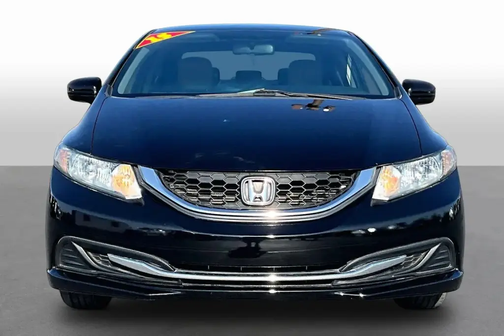 Honda Civic 2015 LX 4dr Sedan CVT