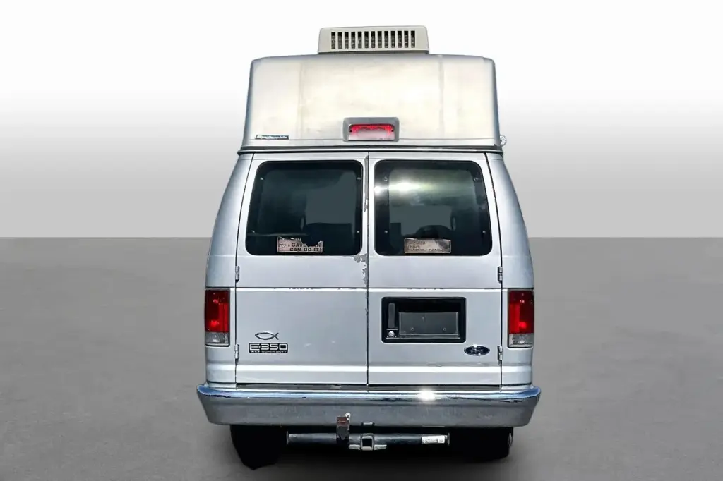 Ford E-Series 2005 E-350 SD XLT 3dr Extended Passenger Van