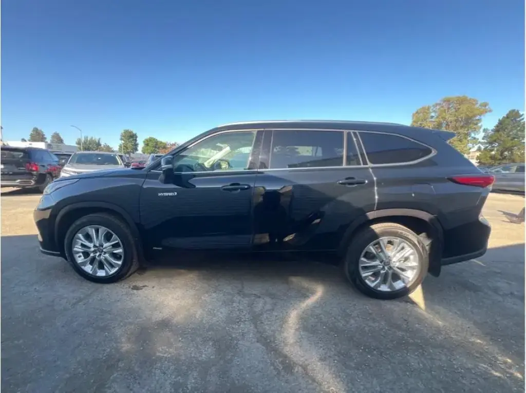 Toyota Highlander Hybrid 2021 AWD Limited 4dr SUV