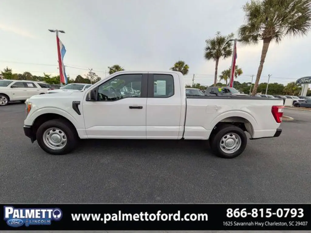 Ford F-150 2022 4x2 XL 4dr SuperCab 6.5 ft. SB