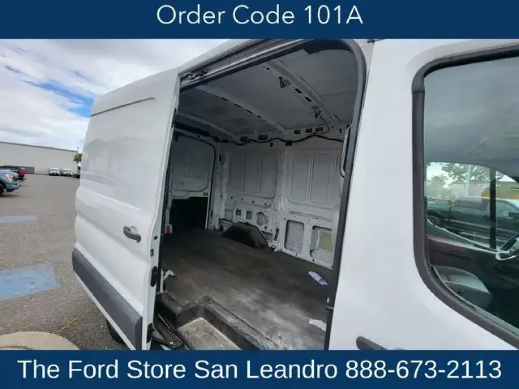Ford Transit 2015 150 3dr SWB Medium Roof Cargo Van w/Sliding Passenger Side Door
