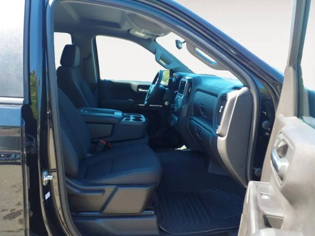 Chevrolet Silverado 1500 2019 4x4 Custom Trail Boss 4dr Crew Cab 5.8 ft. SB