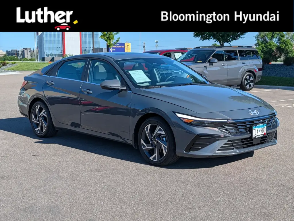 Hyundai ELANTRA Hybrid 2026 Limited 4dr Sedan