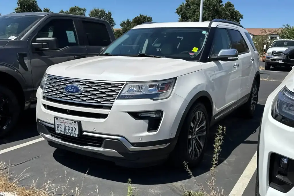 Ford Explorer 2018 AWD Platinum 4dr SUV