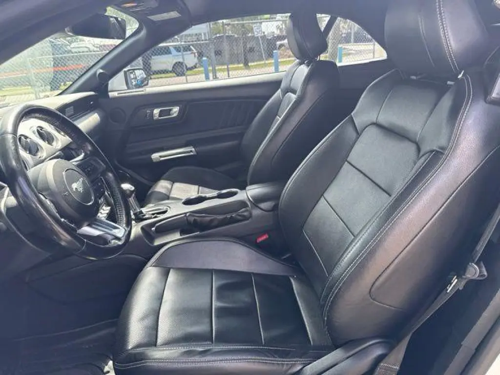Ford Mustang 2023 EcoBoost 2dr Convertible