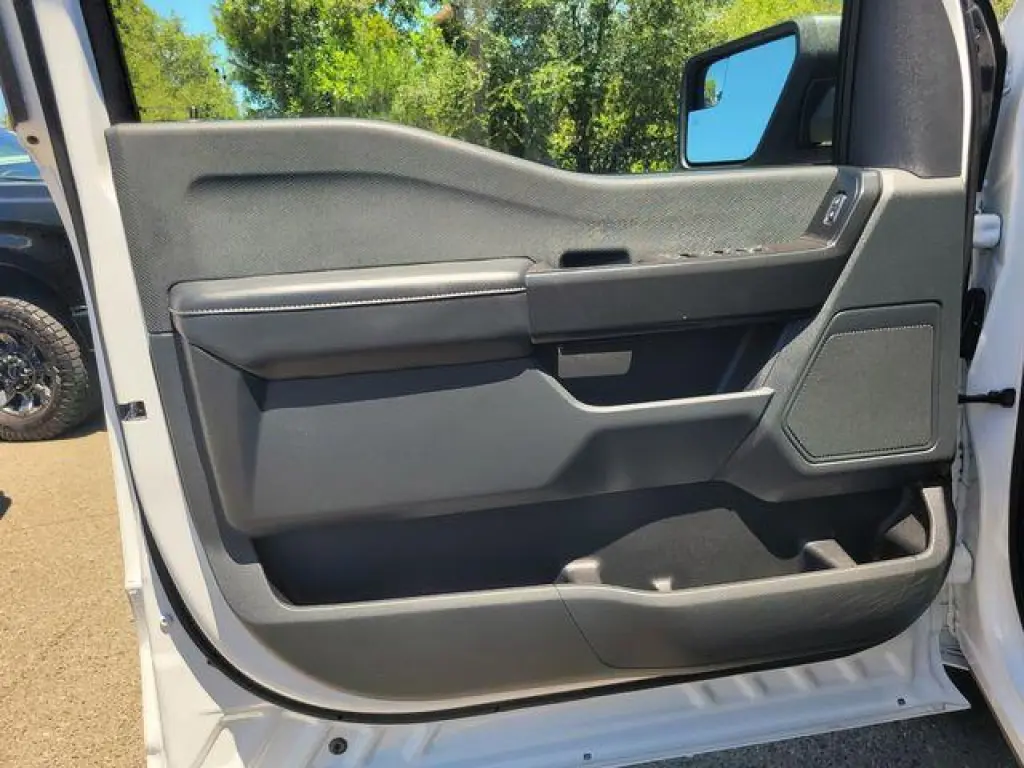 Ford F-150 2021 4x2 XL 4dr SuperCrew 5.5 ft. SB