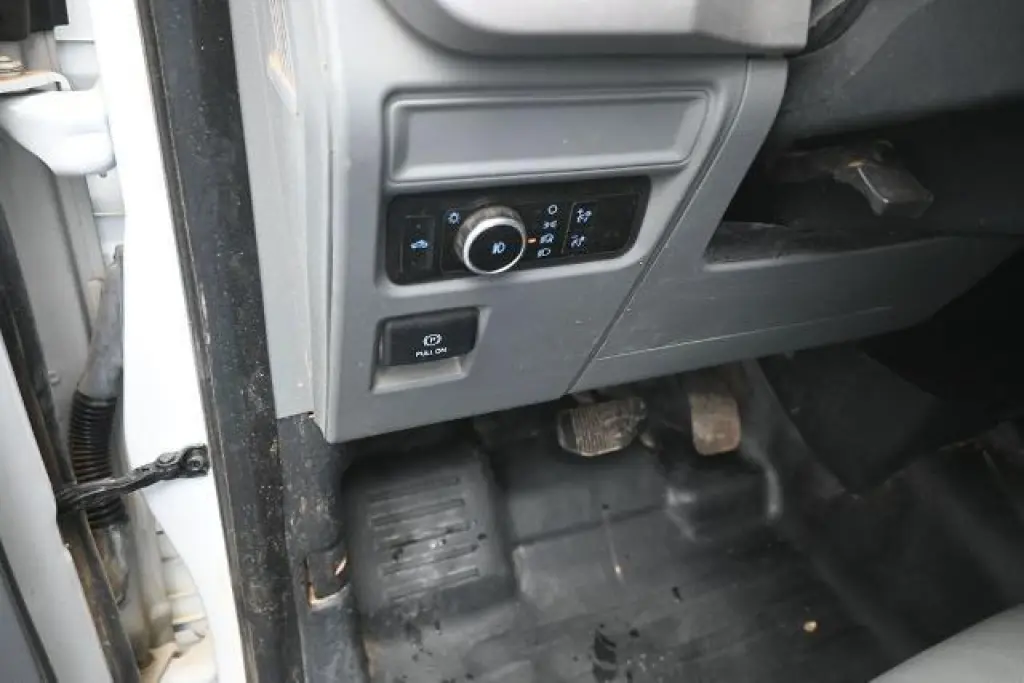 Ford F-150 2023 4x4 XL 4dr SuperCrew 5.5 ft. SB