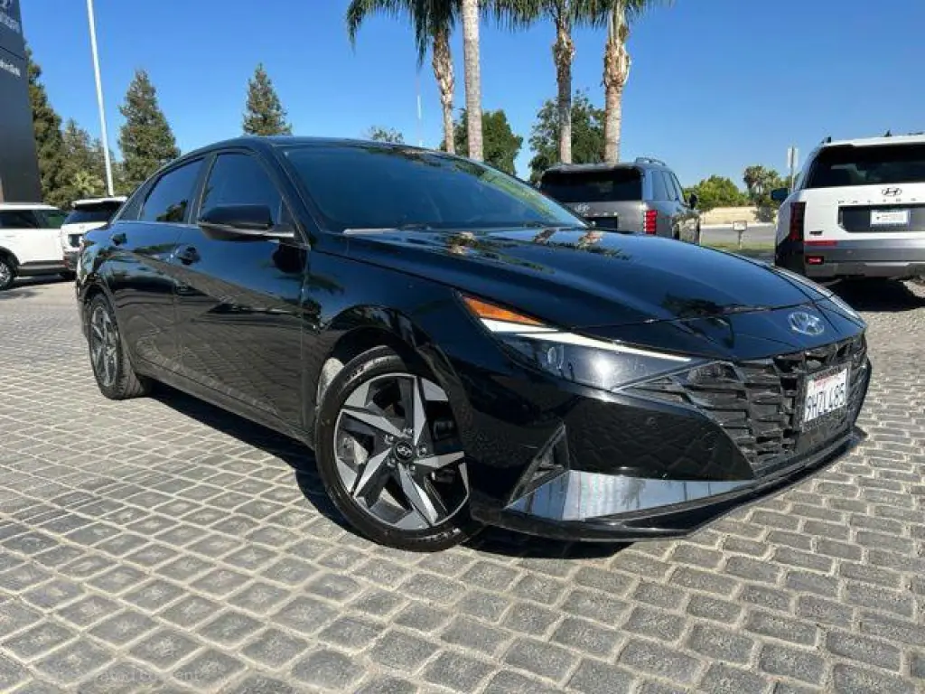 Hyundai ELANTRA Hybrid 2023 Limited 4dr Sedan
