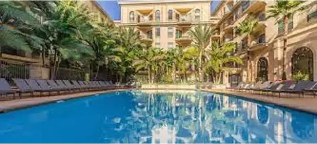 Luxury 1 bed/bath - Private