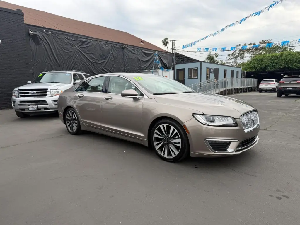 2018 LINCOLN MKZ