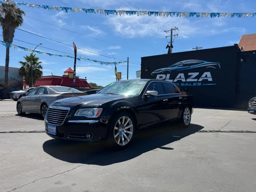2012 CHRYSLER 300