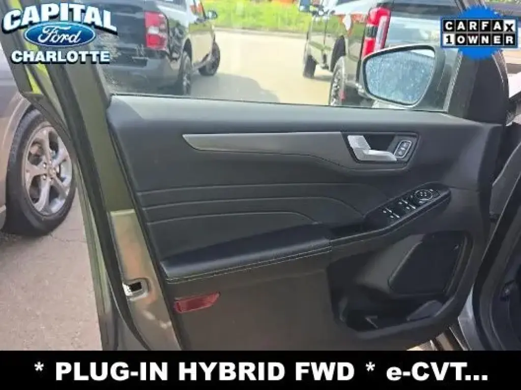 Ford Escape Plug-In Hybrid 2024 PHEV 4dr SUV