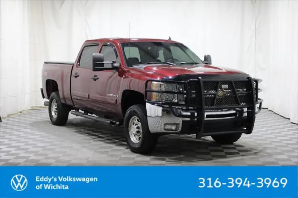 Chevrolet Silverado 2500HD 2008 4WD LT1 4dr Crew Cab LB