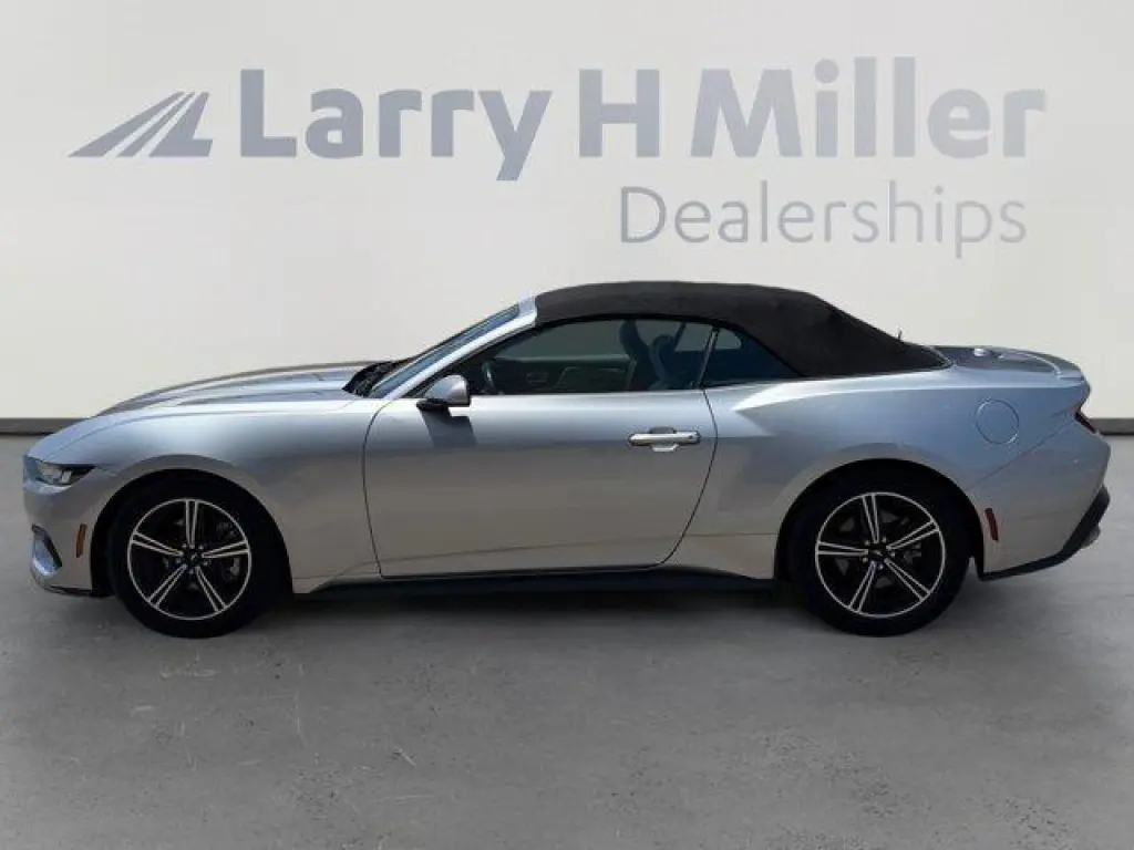 Ford Mustang 2024 EcoBoost 2dr Convertible