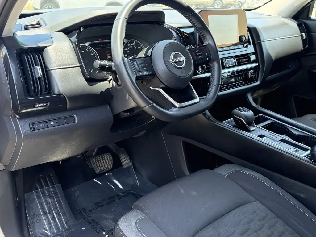 Nissan Pathfinder 2022 SV 4dr SUV