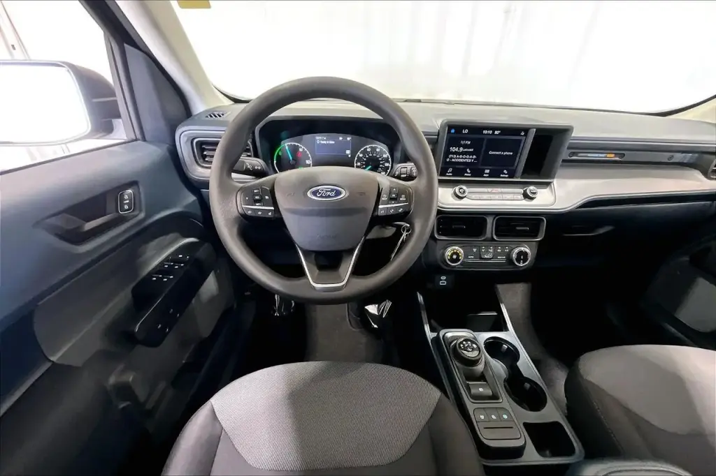 Ford Maverick 2023 XL 4dr SuperCrew 4.5 ft. SB