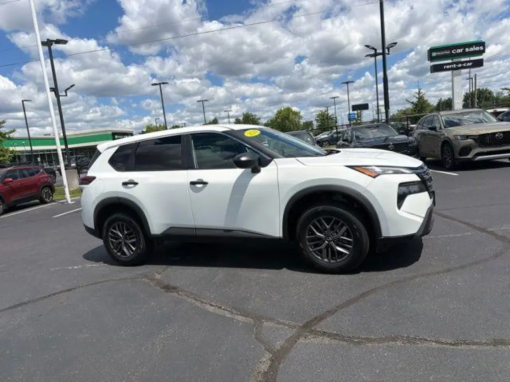 Nissan Rogue 2024 AWD S 4dr Crossover