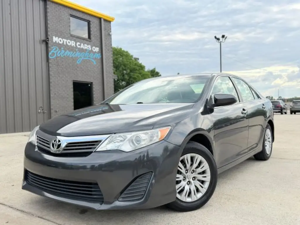 2014 TOYOTA CAMRY