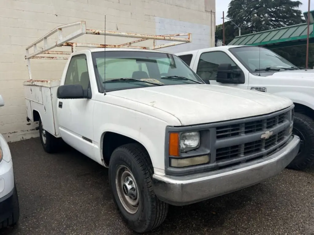 1997 Chevrolet C/K 2500 Series C2500 Cheyenne
