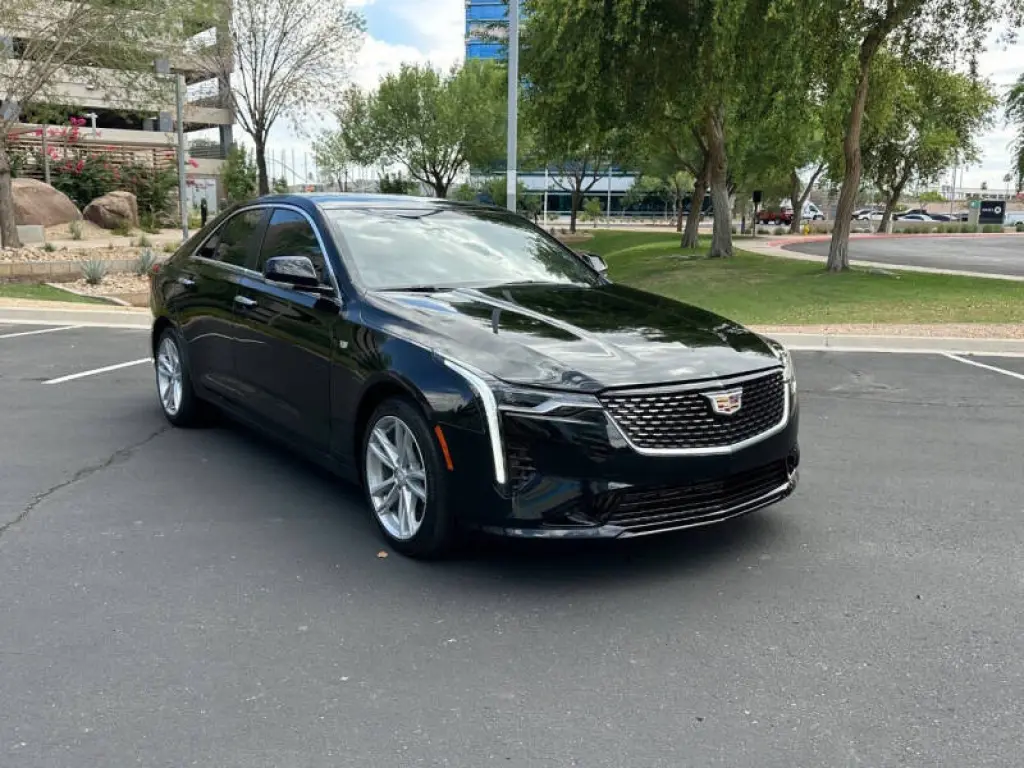 2024 Cadillac CT4
