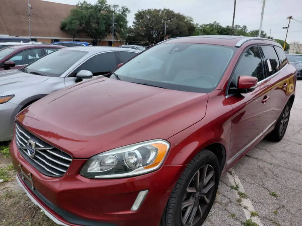 2016 Volvo XC60 T6 Drive-E