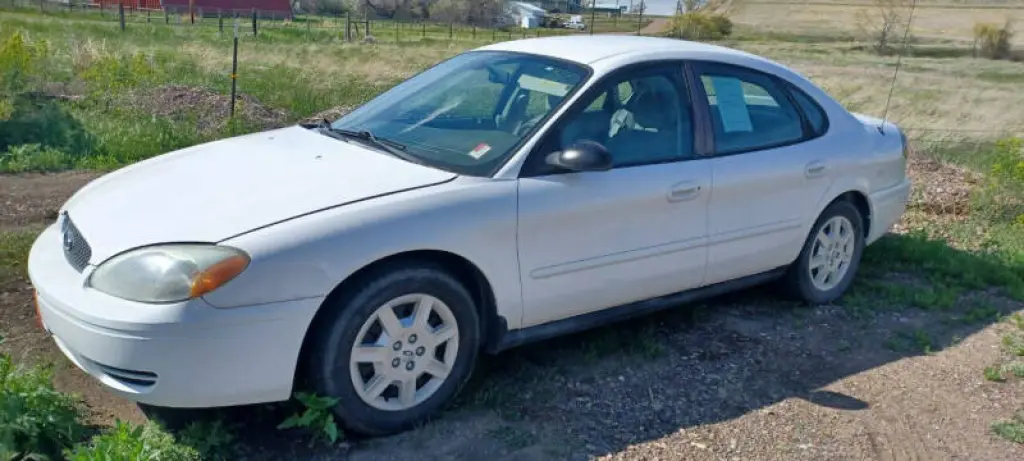 2005 Ford Taurus