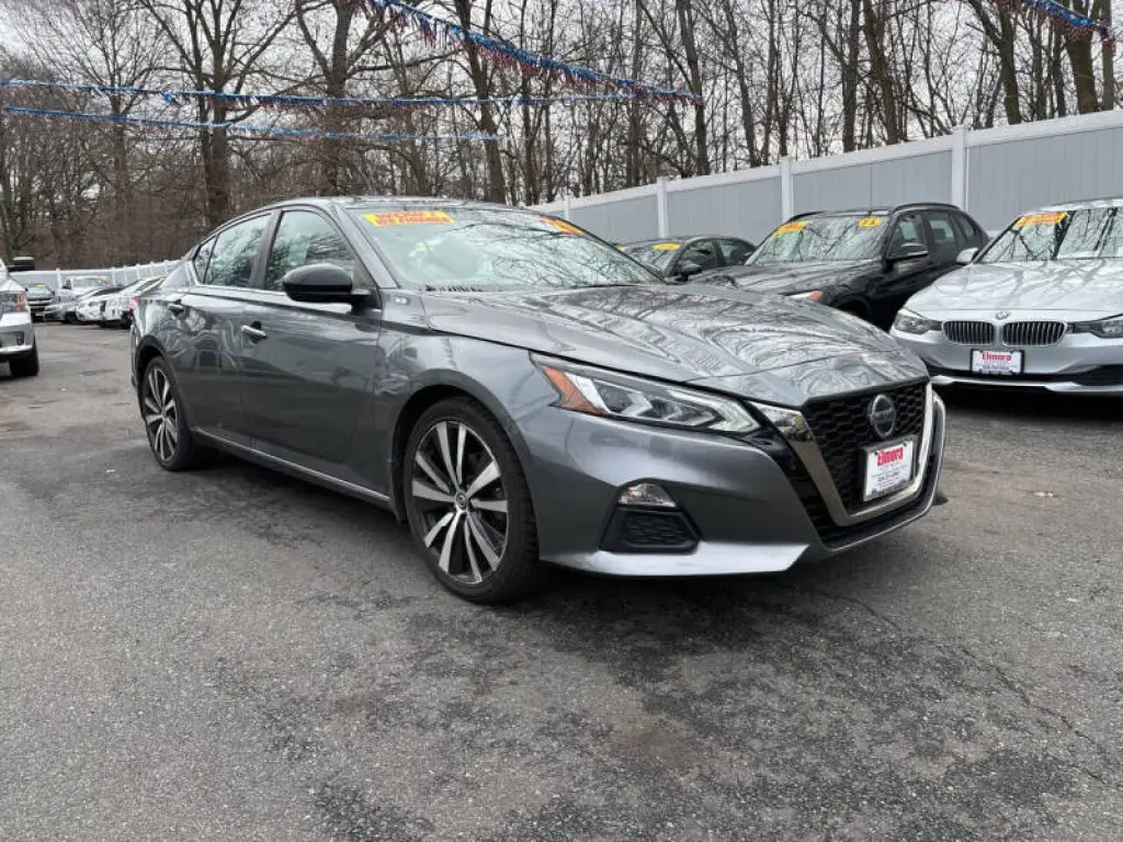 2020 Nissan Altima 2.5 SR