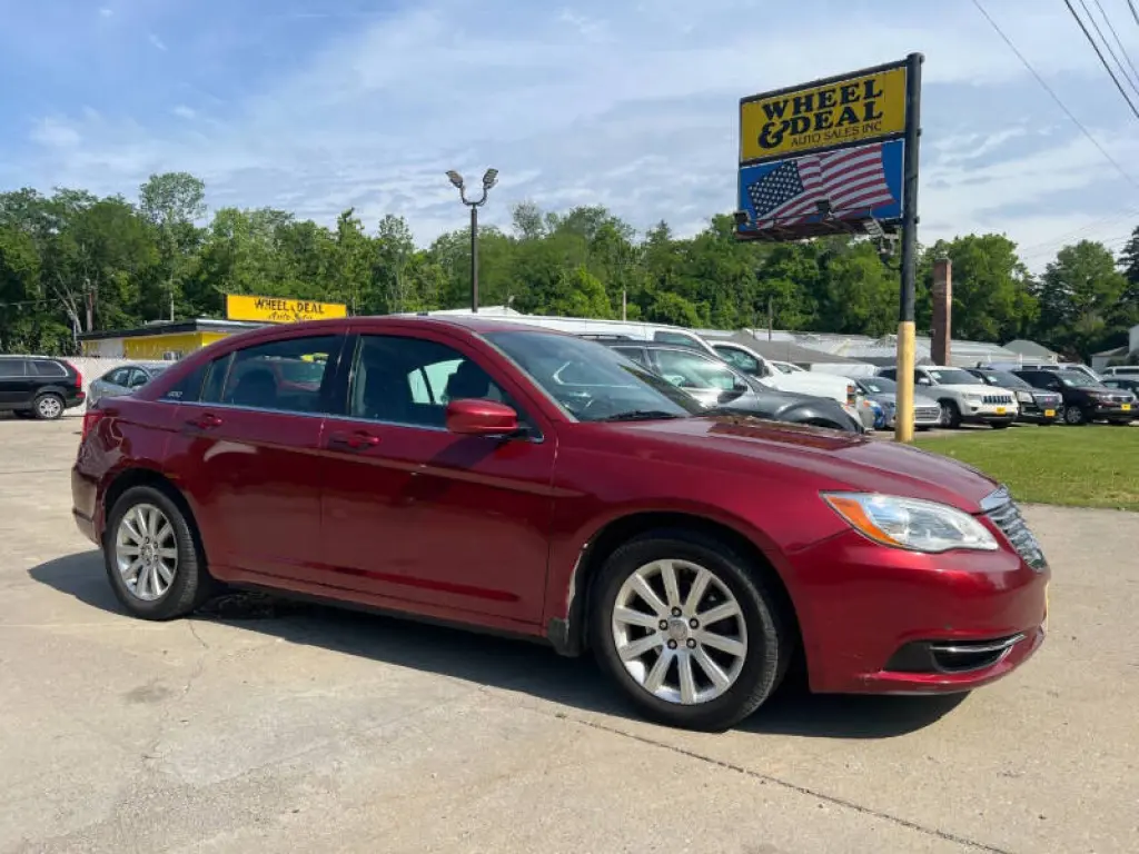 2013 Chrysler 200 Touring