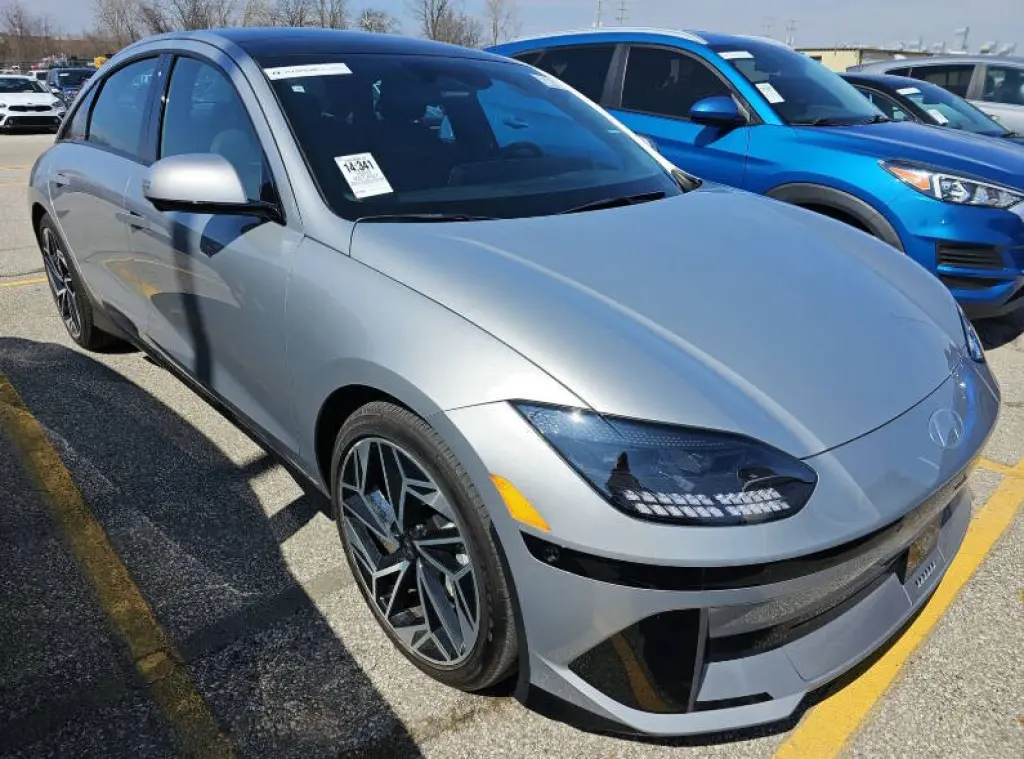 2023 Hyundai IONIQ 6