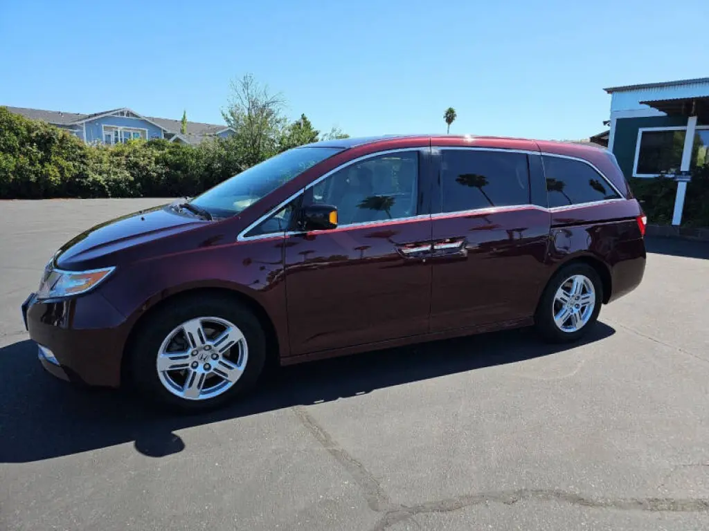 2011 Honda Odyssey Touring Elite