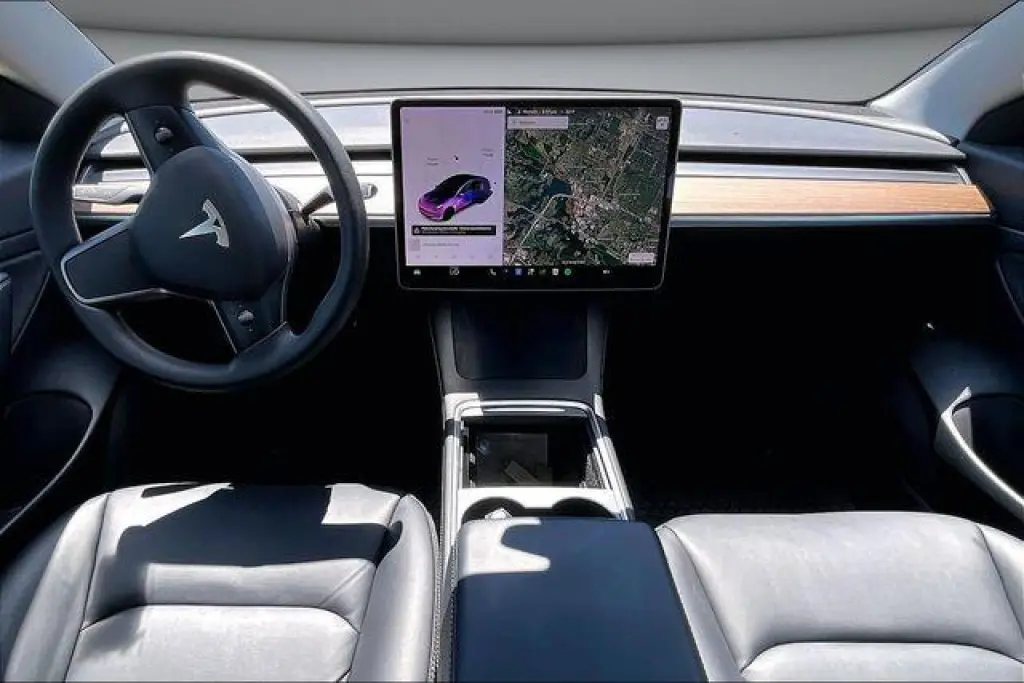 Tesla Model 3 2021 Standard Range Plus 4dr Sedan