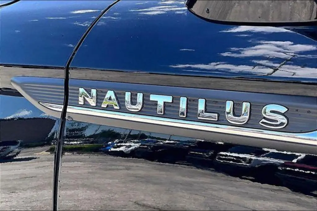 Lincoln Nautilus 2022 AWD Reserve 4dr SUV