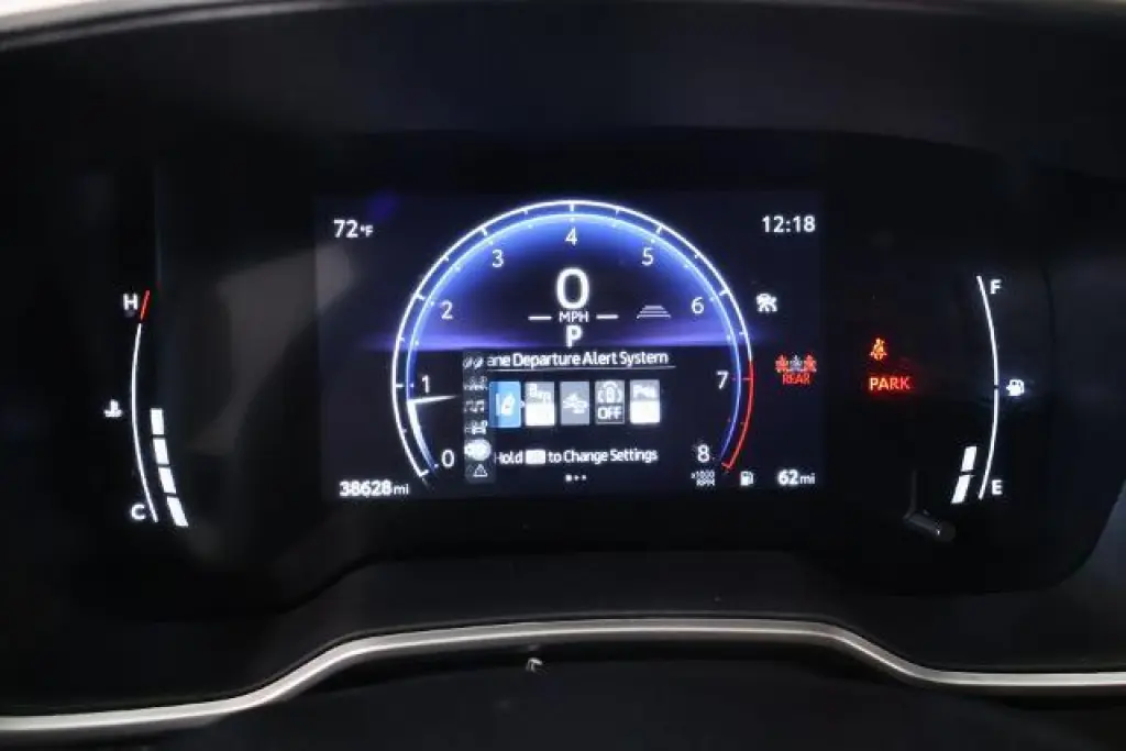 Toyota Corolla Cross 2024 AWD XLE 4dr Crossover