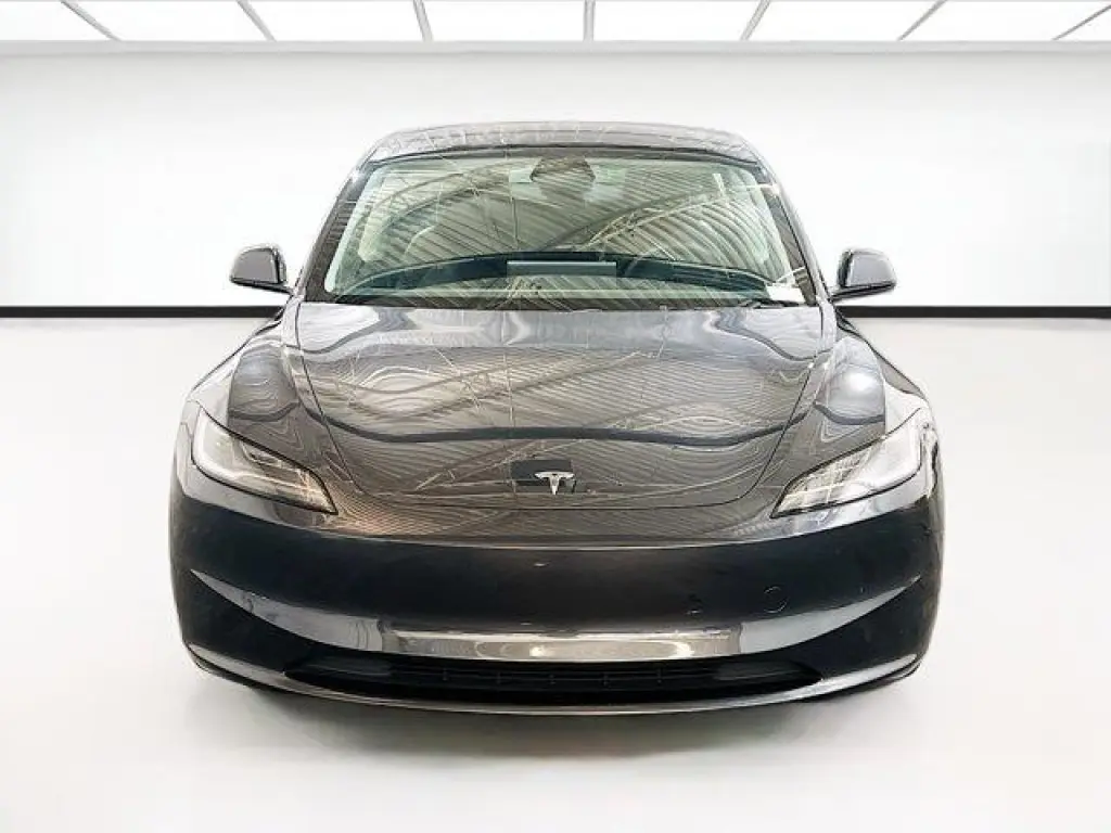 Tesla Model 3 2024 4dr Sedan