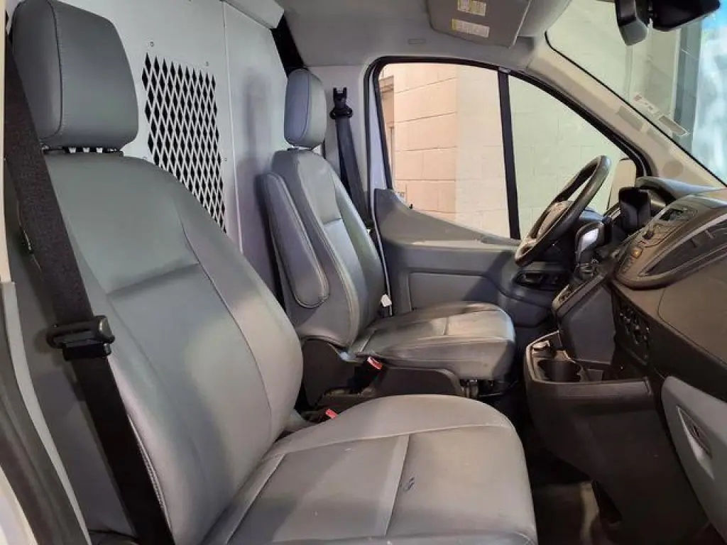 Ford Transit 2019 250 3dr SWB Low Roof Cargo Van w/60/40 Passenger Side Doors