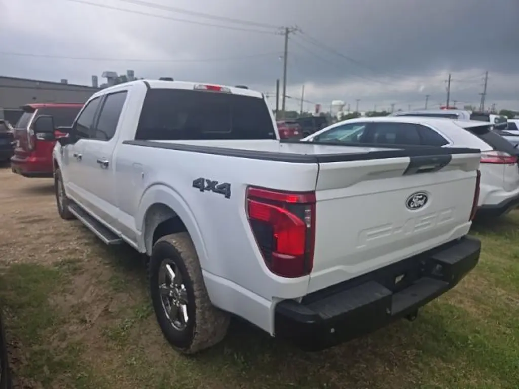 Ford F-150 2024 4x4 XLT 4dr SuperCrew 5.5 ft. SB