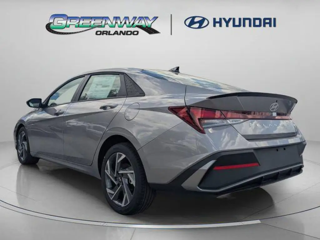 Hyundai ELANTRA 2025 SEL Sport 4dr Sedan