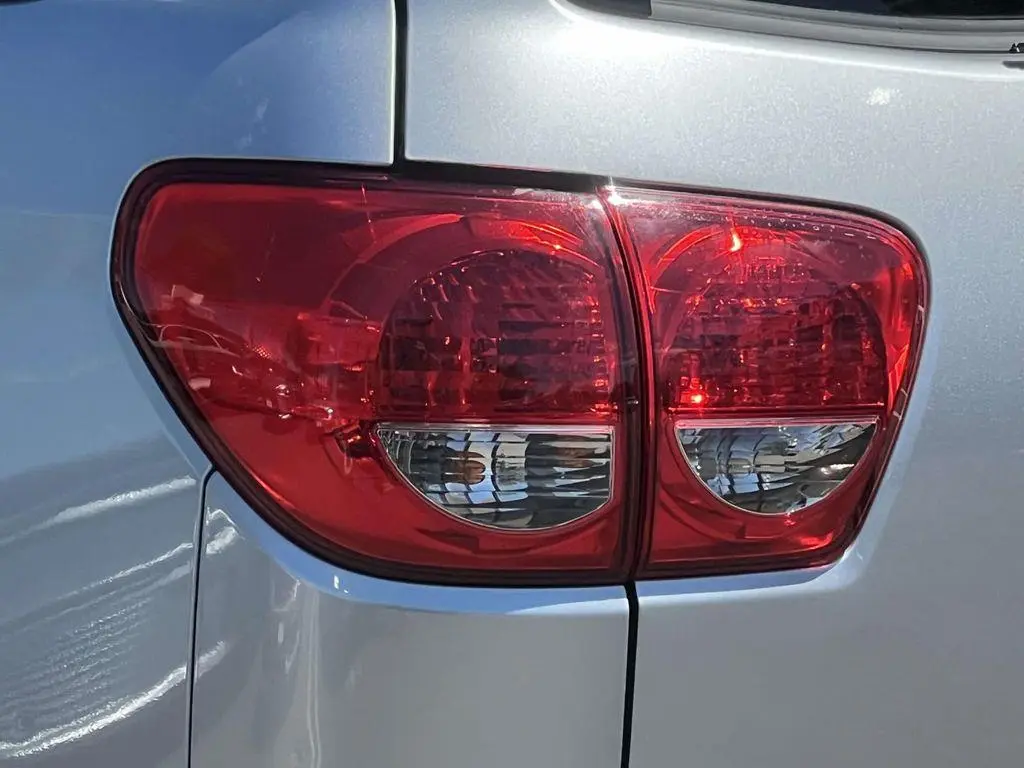 Toyota Sequoia 2017 4x4 Limited 4dr SUV