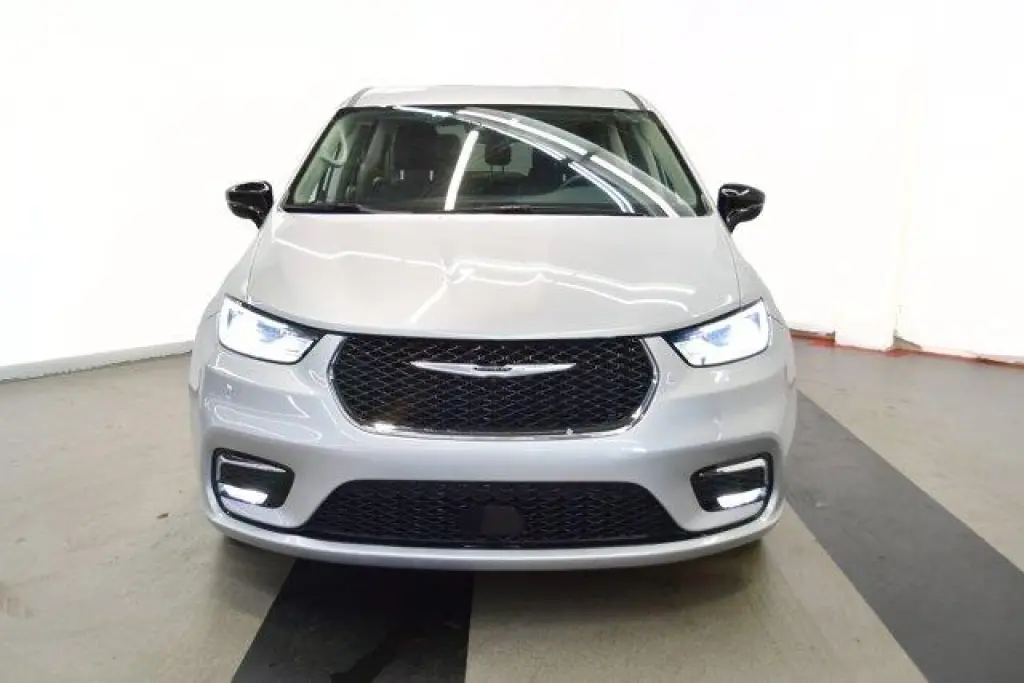 Chrysler Pacifica 2024 Touring L 4dr Mini-Van